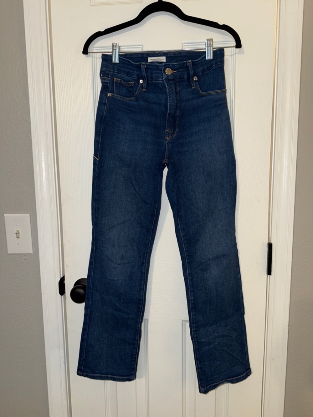 Good American Soft Tech Good Legs Straight Jeans - Picture 8 of 12